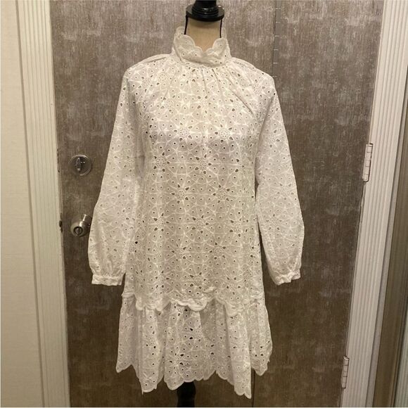 Scanlan Theodore White Lace Long Sleeve eyelet Dress, M